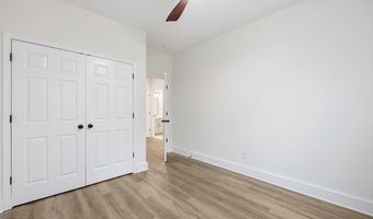 579 Sams Point Rd, Beaufort, SC 29907