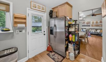 345 Woodruff Ave, Avenel, NJ 07001