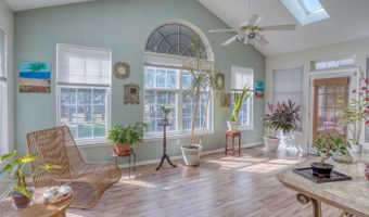 348 STARBOARD Dr, Bear, DE 19701