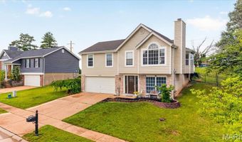 1873 Fox Pointe Dr, Arnold, MO 63010