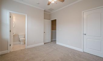 1949 Sterling Oaks Cir NE 13, Atlanta, GA 30319