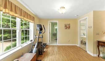 154 Black Pond Rd, Charlestown, RI 02813