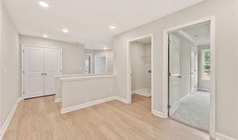 427 Colsen Dr, Acworth, GA 30102