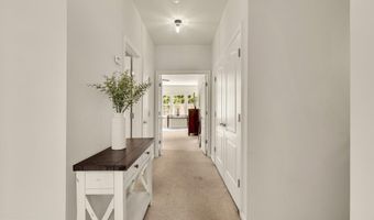 6747 APPLEMINT Ln, Alexandria, VA 22310
