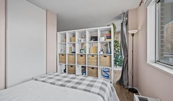 2059 HUNTINGTON Ave 1002, Alexandria, VA 22303