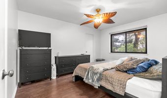 173 Kennedy Dr 173, Bridgeport, CT 06606