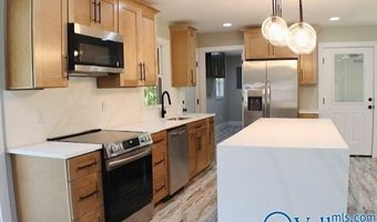 507 Longwood Dr, Arab, AL 35016