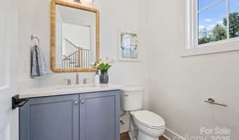 1421 Winston Dr, Charlotte, NC 28205