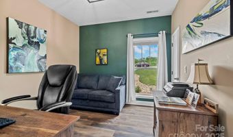 16 Enchanted Oak Ln, Alexander, NC 28701