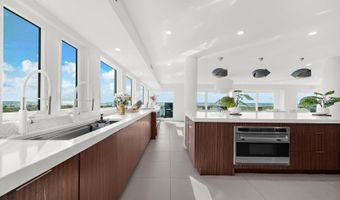 811 N SHORE Dr, Anna Maria, FL 34216