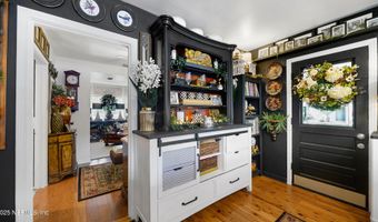 9936 JEANETTE Rd, Jacksonville, FL 32246