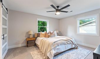 1201 NW 10th St, Bentonville, AR 72712