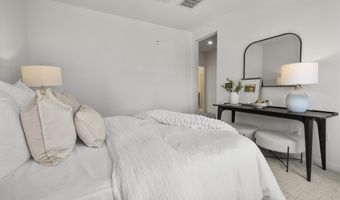 2818 Fifth St, Alameda, CA 94501