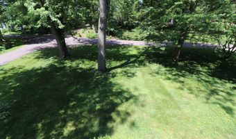 411 Lakeshore Rd, Ashland, OH 44805