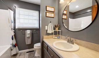 105 Sierra Ln, Arcanum, OH 45304
