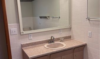 8300 Bear Rd SE, Amsterdam, OH 43903