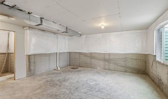 2612 NW Reinhart Dr, Ankeny, IA 50023