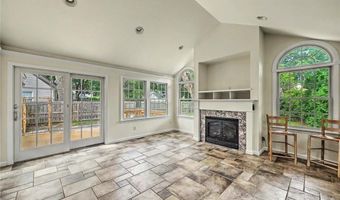 88 Nichols Rd, North Kingstown, RI 02852