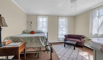 126 S Main St, Allentown, NJ 08501