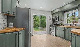 6038 Bancroft Ave SE, Alto, MI 49302
