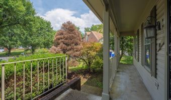 10 PINTO Ct, Rockville, MD 20850