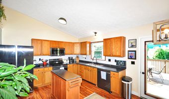 23 Summerfield Dr, Arcanum, OH 45304