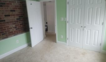 5008 REGINA Dr, Annandale, VA 22003