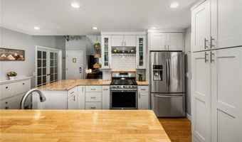 1231 N Dolores, Anaheim, CA 92807