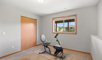 831 Beech Ln S, Annandale, MN 55302