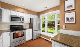 535 COLECROFT Ct, Alexandria, VA 22314
