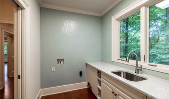 38 River Shoals Dr, Athens, GA 30606