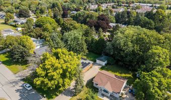 2570 PALISADES Ln, Appleton, WI 54915