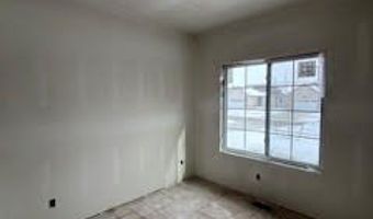 2702 3rd Ave SE, Altoona, IA 50009