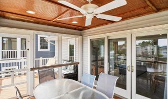 214 2ND St, Bethany Beach, DE 19930