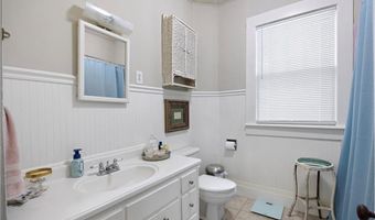 105 Avenue 2 NW, Atkins, AR 72823