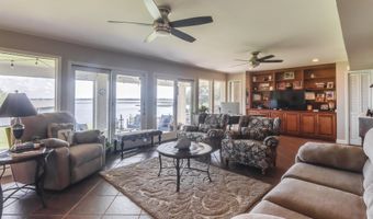 435 Christi Ln, Biloxi, MS 39531