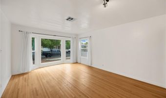 8828 Zeiler Ave, Los Angeles, CA 91331