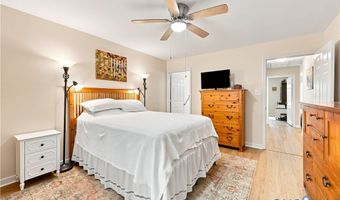 154 Arlington Sq, Ashland, VA 23005
