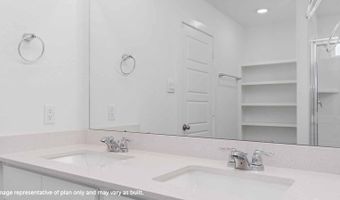 303 Emma St, Angleton, TX 77515