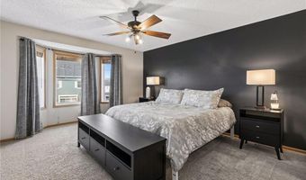 15592 Eagles Nest Way, Apple Valley, MN 55124