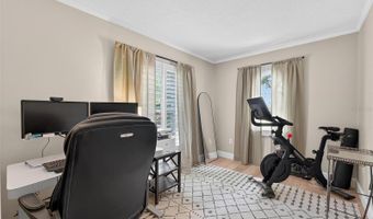 830 OAK St, Orlando, FL 32804