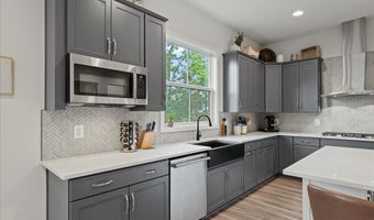 23948 NIGHTSONG Ct, Aldie, VA 20105