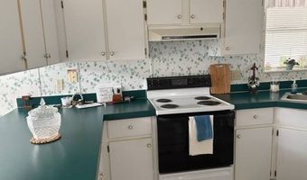 656 Mockingbird Ln, Avon Park, FL 33825