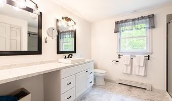 116 Deer Ridge Dr, Barrington, NH 03825