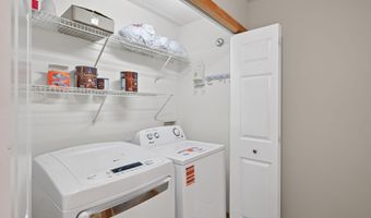15589 Dwellers Way 1003, Apple Valley, MN 55124