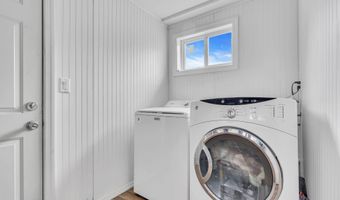 239 Cape May Ave, Bayville, NJ 08721