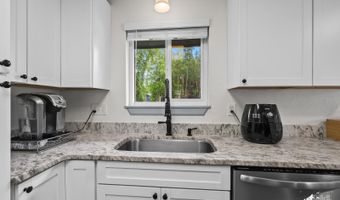 1420 Kruge Ave, Anchorage, AK 99515