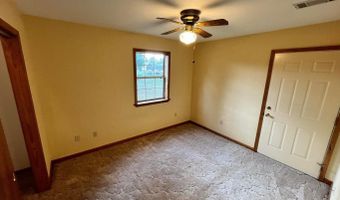 75 Moore Ave, Batesville, AR 72501