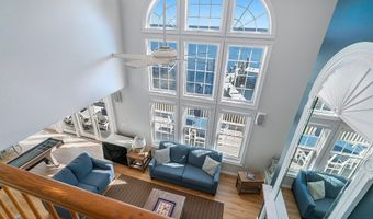8 Jibsail Dr, Bayville, NJ 08721