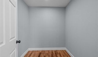 135 Old Mill Blvd, Warwick, RI 02889
